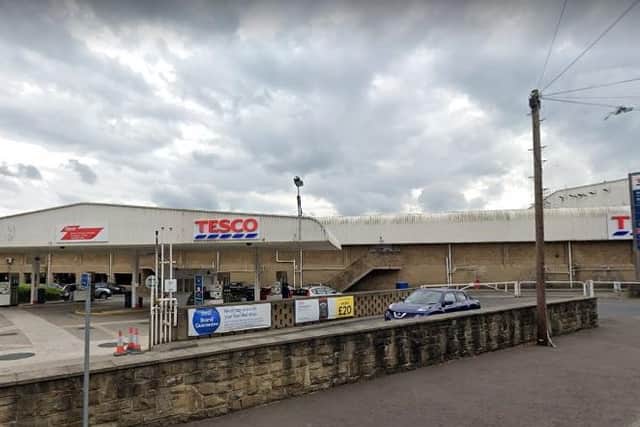 Zain Malik broke security guard's arm at Tesco store on Viaduct Street, Huddersfield, during spree of shoplifting offences.