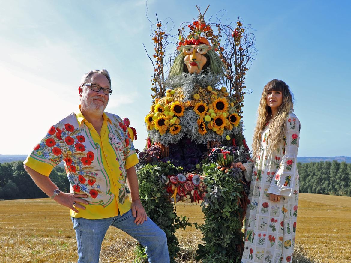 Leeds-born Vic Reeves says now is 'the new era for arts and crafts' as ...