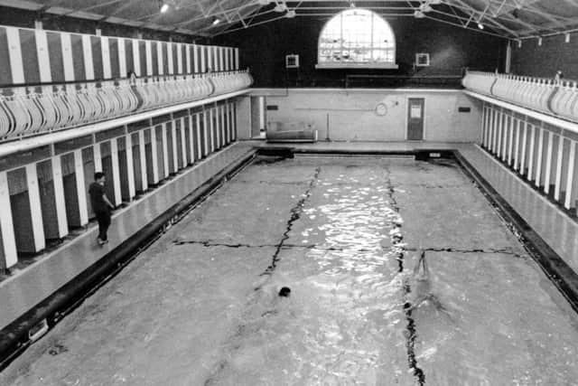An archive photo of Bramley Baths from 1986.