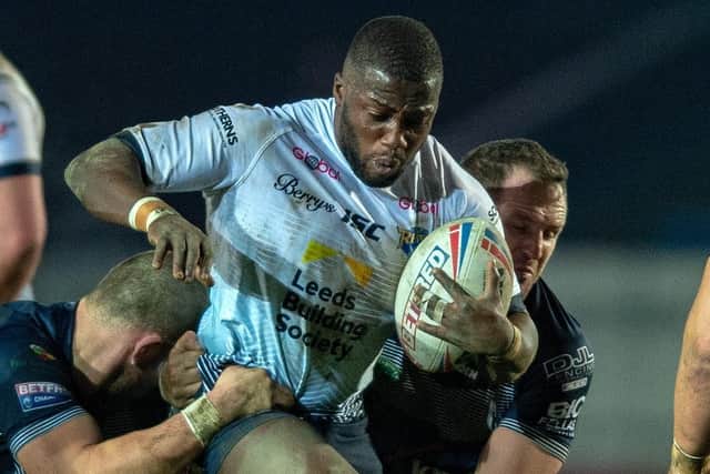 Muizz Mustapha in action for 
Featherstone Rovers. 
Picture: Bruce Rollinson.