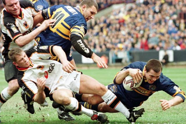 Iestyn Harris scores against Bradford in Leeds' 1999 Challenge Cup semi-final win. Picture by Varley Picture Agency.