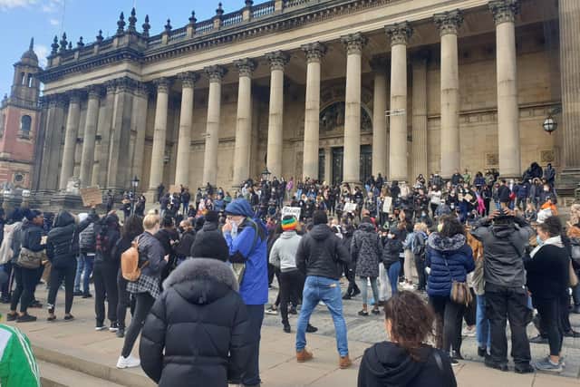 Black Lives Matters protesters outside Leeds Town Hall (photo: Rosie W).