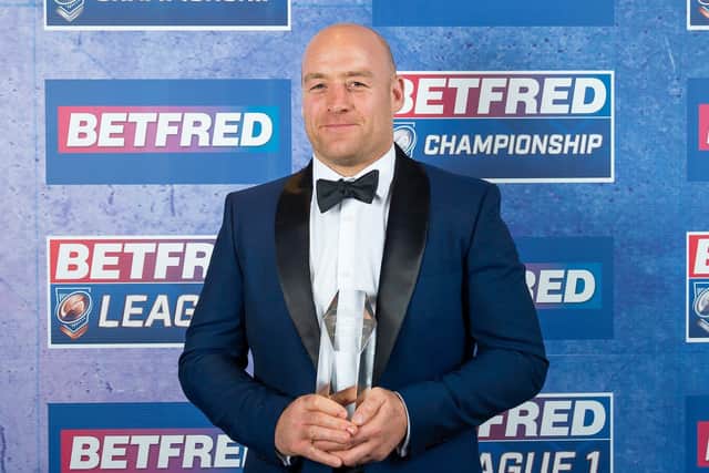 London Broncos coach Danny Ward with his 2018 Championship coach of the year award. Picture: SWPix.com.