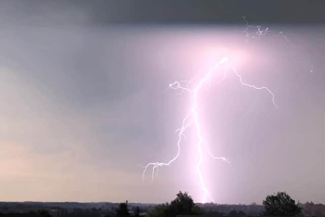 The amazing video shows the moment a lightning bolt flashes across the sky (Video: @LeedsBirder)