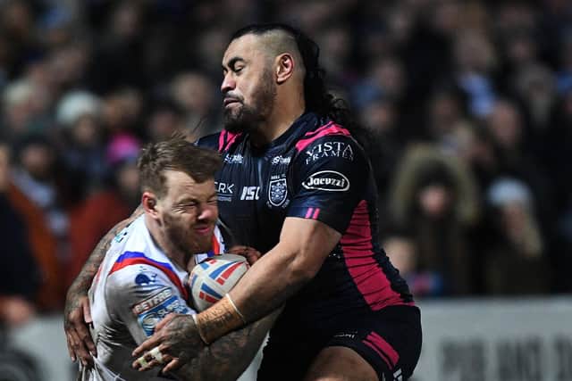 Wakefield Trinity v Hull FC.
Trinity's Tom Johnstone is tackled by Hull's Mahe Fonua.
Picture Jonathan Gawthorpe
6th March 2020.