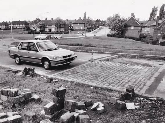 The rumble strips at the junction of Foundry Lane and Ironwood Approach, Seacroft in June 1985.