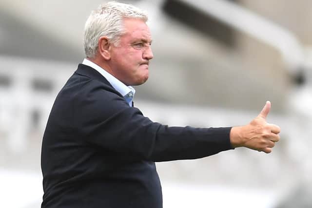 THUMBS UP: For Leeds United's return to the Premier League from Newcastle United boss and former Manchester United defender Steve Bruce. Photo by Michael Regan/Getty Images.