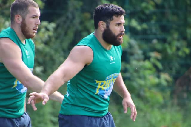 Rhyse Martin, right, training alongside Cameron Smith. Picture by Varley Picture Agency.