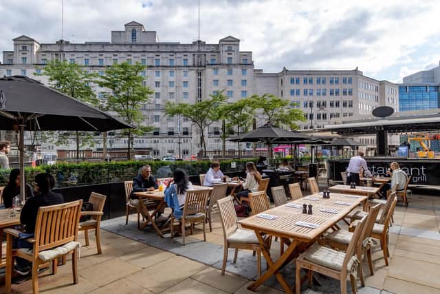 Restaurant Bar and Grill
Photo:James Hardisty