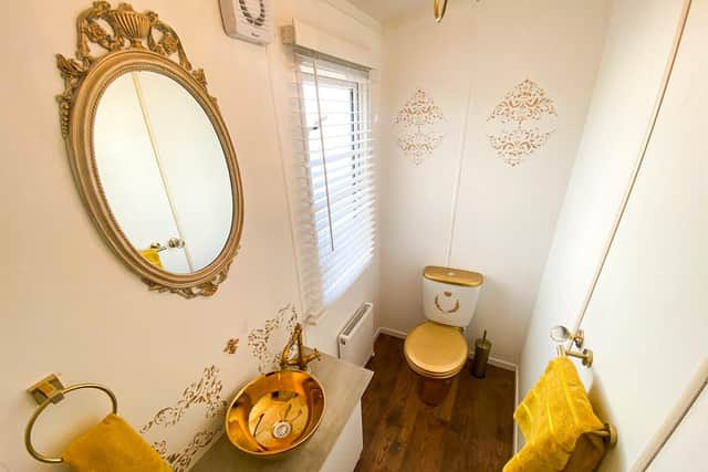 The "golden throne" bathrooms in the The Royal Caravan in Cayton Bay, Scarborough. Copyright: Parkdean resorts