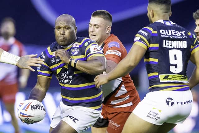Robert Lui on the attack against Salford. Picture: Allan McKenzie/SWpix.com.