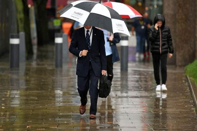 Strong rain in Leeds
