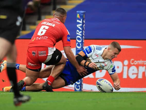 Ash Handley's second try levels the scores at Wembley. Picture by PA