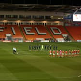 Leeds United's players line-up ahead of kick-off at Blackpool in the EFL Trophy. (Getty)