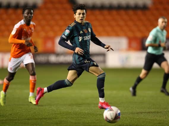 Leeds United winger Ian Poveda in action at Blackpool. (Getty)