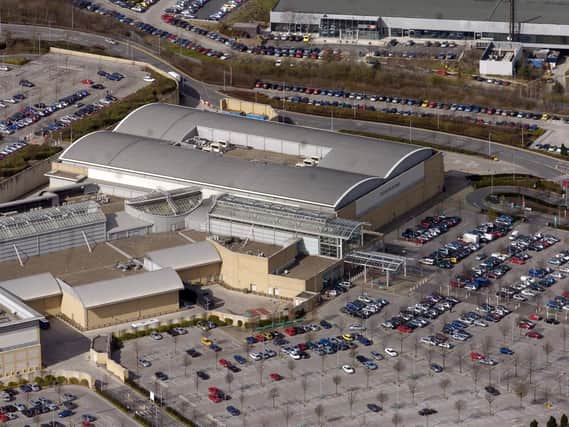 There are 15 jobs currently being advertised at White Rose Shopping Centre
