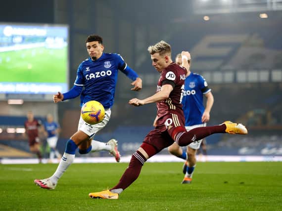 Leeds United in action at Everton. (Getty)