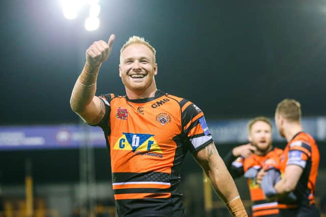 Doing his bit: Castleford Tigers forward Oli Holmes is riding 100km a day for seven days to raise money for Rob Burrow and the MNDA. Picture by Alex Whitehead/SWpix.com