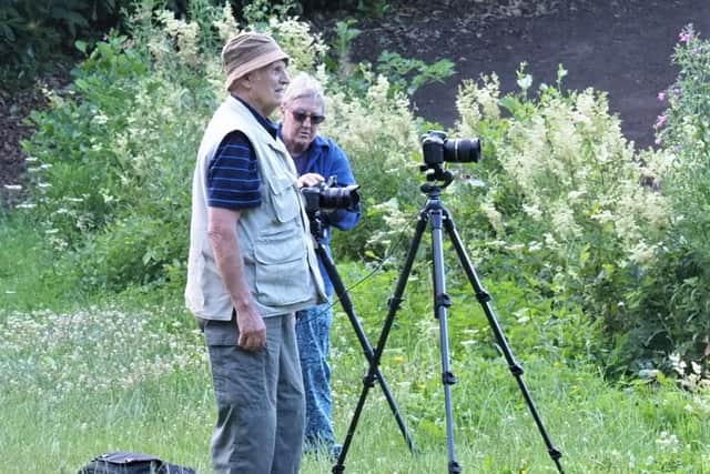 Members of Leeds Photographic Society on an outing.