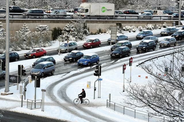 According to bookmakers Paddy Power, Leeds (Leeds-Bradford Airport) is now the 2/1 favourite for a white Christmas in England this year.