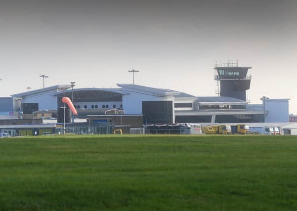 Should Leeds councillors veto the proposed airport expansion?