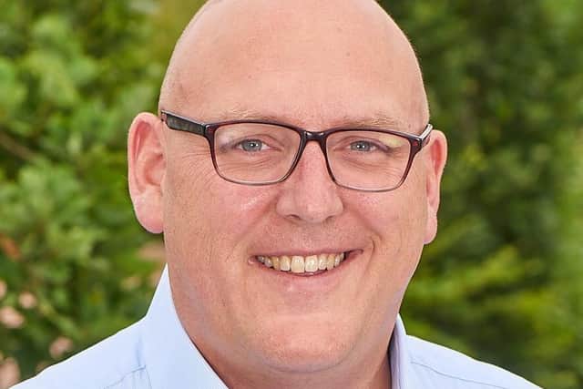 Vincent Hodder has more than 20 years experience in the industry.