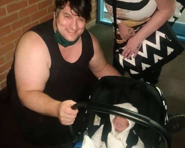 Richard and Sammy Vallance with their "miracle baby" (photo: SWNS)