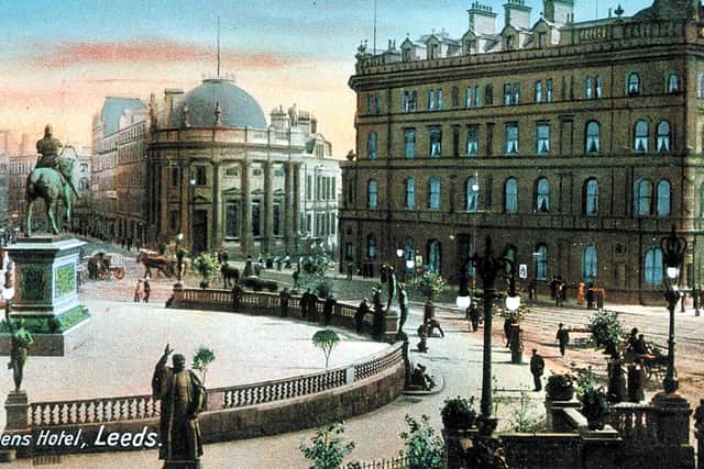 A postcard view of City Square and the Queens Hotel in 1907.