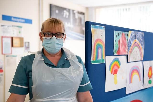 Leeds Hospitals Charity is the dedicated charity for Leeds Teaching Hospitals NHS Trust and support projects that make a difference to staff, patients and their families.