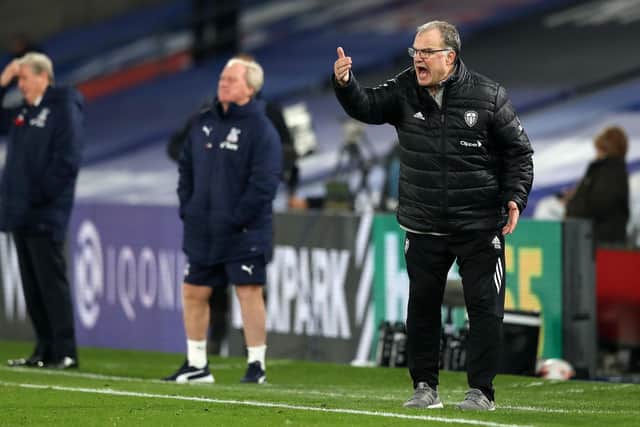 ELDER STATESMEN: Leeds United head coach Marcelo Bielsa, right, and Crystal Palace boss Roy Hodgson, far left, as the pair met for the first time at Selhurst Park back in November. Photo by Naomi Baker/Getty Images.