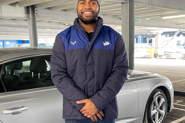 King Vuniyayawa arrived in England this week. Picture c/o Leeds Rhinos.