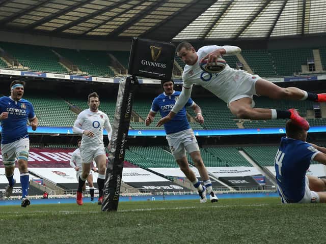 England Jonny May's scores his spectacular try against Italy. (David Rogers/Getty Images)