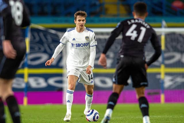 SETTLING IN: Leeds United's Diego Llorente.
 Picture: Bruce Rollinson.