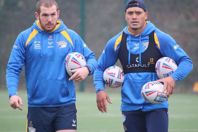 Zane Tetevano, right, at his first Rhinos' training session, with new teammate Cameron Smith. Picture by Phil Daly/Leeds Rhinos.