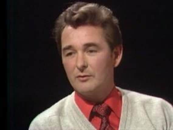 First transmitted in 1974, Sir David Frost talks to former footballer turned manager Brian Clough.