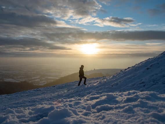 Will it be snowy or sunny in Leeds? A Polar Spring is threatening to bring more cold weather