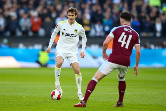 Llorente has started United's last two games after returning from a positive coronavirus test but picked up a fifth booking of the season against Burnley and must serve a one-game ban for this weekend's Hammers clash. Roberts is also banned but injured anyway.