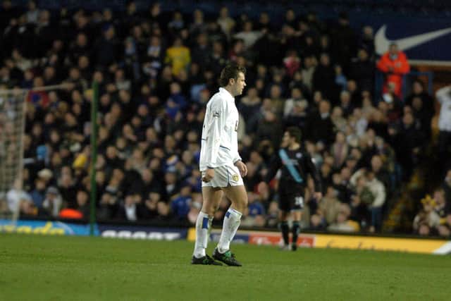 Mark Viduka is given his marching orders by Mike Dean during Leeds United's 3-2 victory over Leicester City in April 2004. Pic: Gareth Copley.