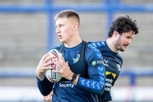 Alex Mellor, left, will be competing with James Bentley, right, for a place in Rhinos' second-row this year. Picture by Allan McKenzie/SWpix.com.