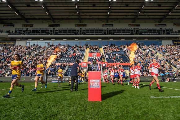 Rhinos and Saints take to the field for the 2021 Women's Super League Grand Final, played in front of a record crowd at Headingley. Picture by Allan McKenzie/SWpix.com.