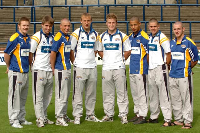 Leeds Rhinos' England academy players line up ahead of the tour to New Zealand and Australia in 2004. Picture by Mark Bickerdike.