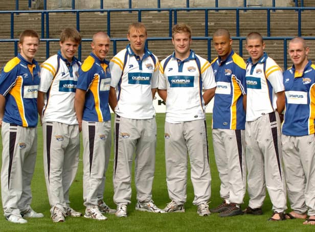 Leeds Rhinos' England academy players line up ahead of the tour to New Zealand and Australia in 2004. Picture by Mark Bickerdike.