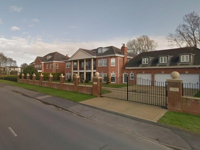 Average price: £975,000