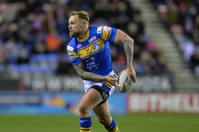 Blake Austin starts another attack at 
Wigan Warriors.  Picture: Bruce Rollinson.