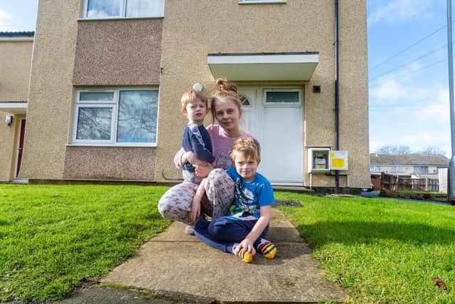 (l-r) Noah Ayrey, 2, Chelsea Stoakes, 22, Harvey Ayrey, 4
cc James Hardisty