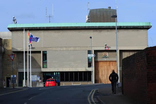 Falis Hassan and Abdiwali Hassan pleaded guilty to conspiracy to convey a class B drug into prison.