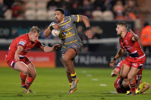 Jordan Turner on the run against Hull KR on Friday. Picture: Bruce Rollinson.
