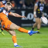 Castleford Tigers' goalkicking playmaker Danny Richardson could be sidelined for three months with a neck injury. Picture: Allan McKenzie/SWpix.com.