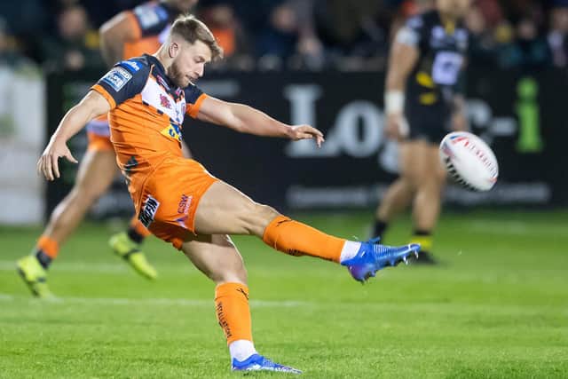 Castleford Tigers' goalkicking playmaker Danny Richardson could be sidelined for three months with a neck injury. Picture: Allan McKenzie/SWpix.com.
