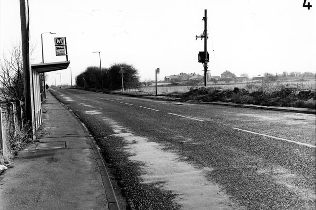 Looking east along Barnsdale Road in Methley in January 1991.